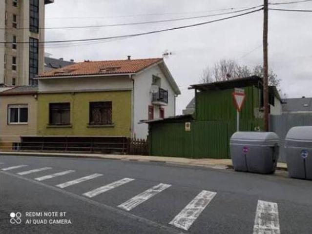 Chalet en venta en Cordeda, A Coruña