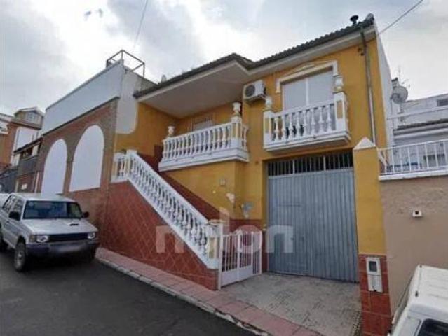 Chalet en venta en Comarca de Los Montes, Andalucía