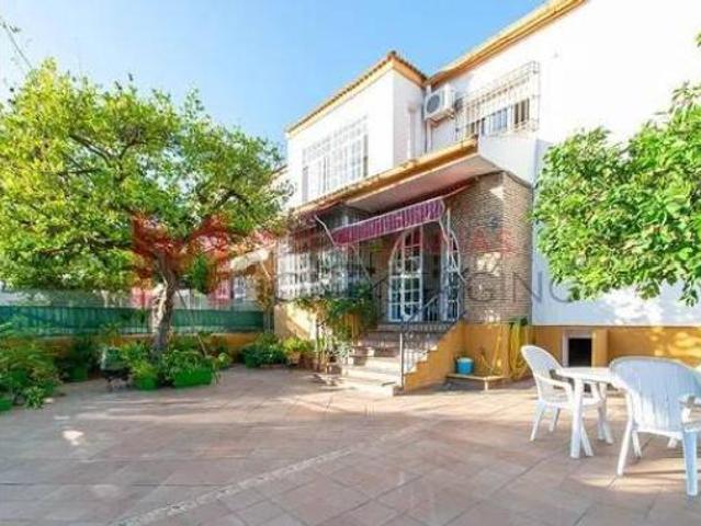 Chalet en venta en Las Infantas, Dos Hermanas