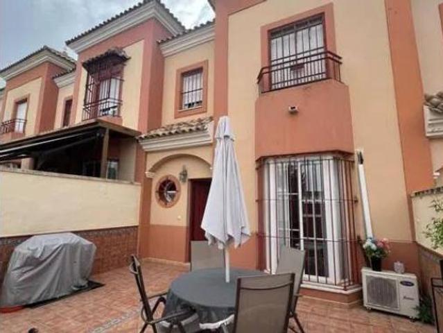 Chalet en venta en El Marquesado, Dos Hermanas