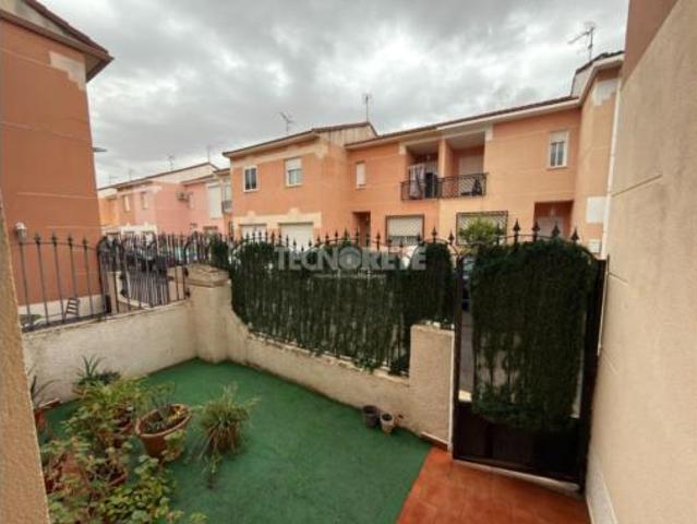 Chalet en venta en Dosbarrios, Toledo
