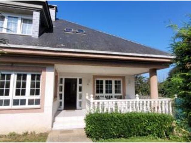 Chalet en venta en El Franco, Asturias