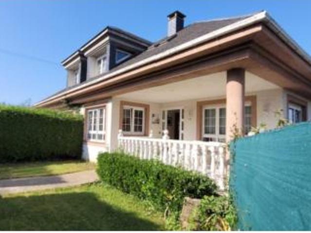 Chalet en venta en El Franco, Asturias