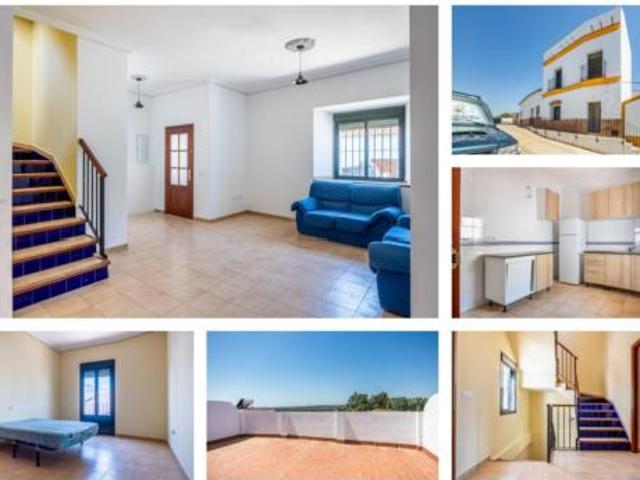 Chalet en venta en El Pedroso, Andalucía