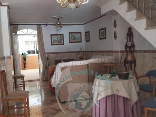 Chalet en venta en Encinas Reales, Andalucía