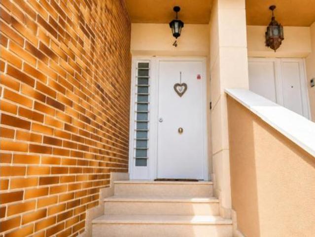 Chalet en venta en La Canal de Navarrés, Valencia
