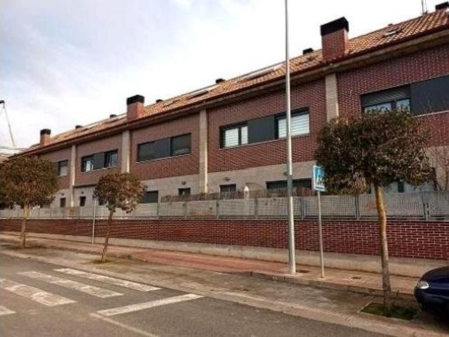 Chalet en venta en Entrena, La Rioja