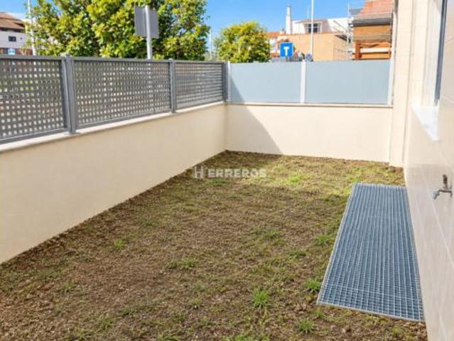 Chalet en venta en Entrena, La Rioja