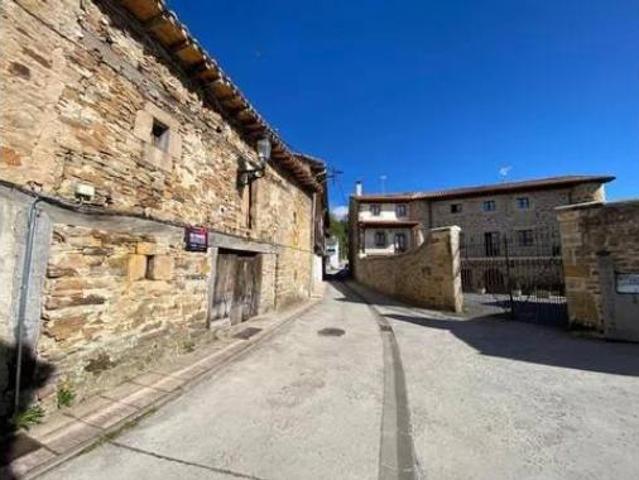 Chalet en venta en Espinosa De Los Monteros, Castilla y León