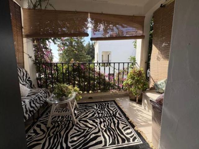 Villa en venta en Estepona, Bel-Air