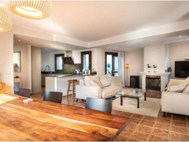 Chalet en venta en Pelikan Park, Estepona