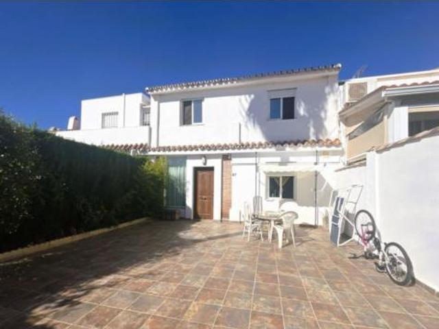 Chalet en venta en Barriada Islas Canarias, Costa del Sol Occidental