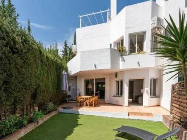 Chalet en venta en Torrevigía - Las Joyas, Estepona