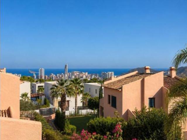Chalet en venta en la Marina Baixa, Valencia