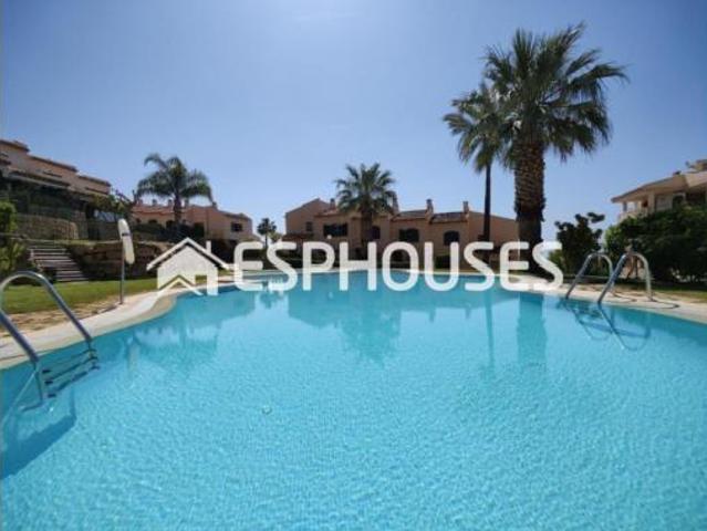 Villa en venta en Finestrat