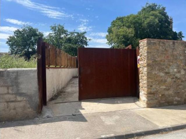 Villa en venta en Flaçà