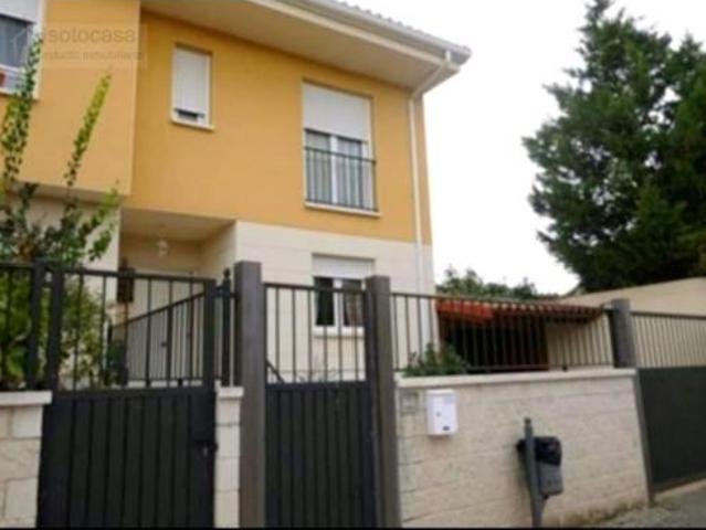 Chalet en venta en Fuensaldaña, Castilla y León