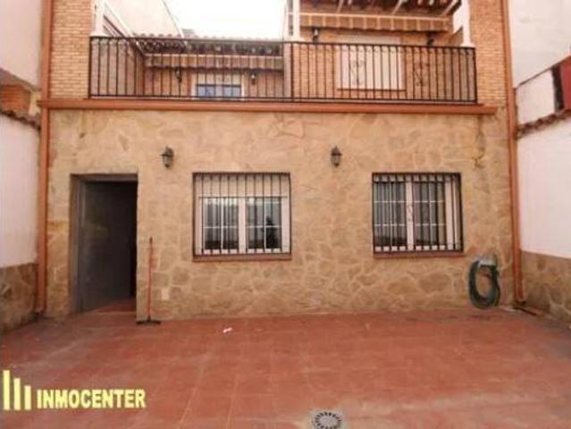 Chalet en venta en Fuensalida, Castilla-La Mancha