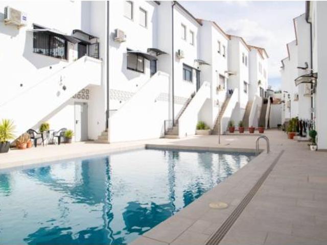 Chalet en venta en Fuente de Piedra, Málaga