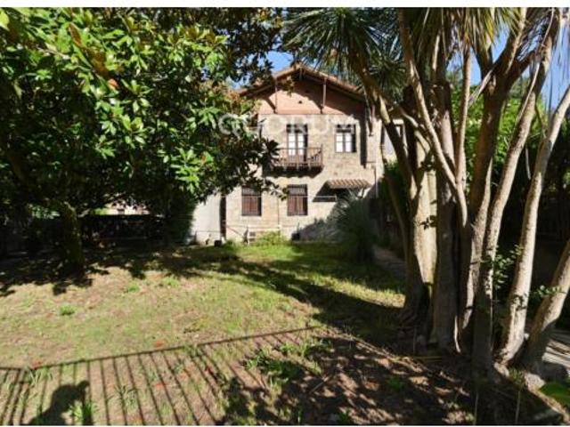 Chalet en venta en Galdakao, Vizcaya