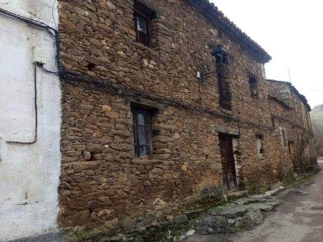 Chalet en venta en Gascueña De Bornova, Castilla-La Mancha