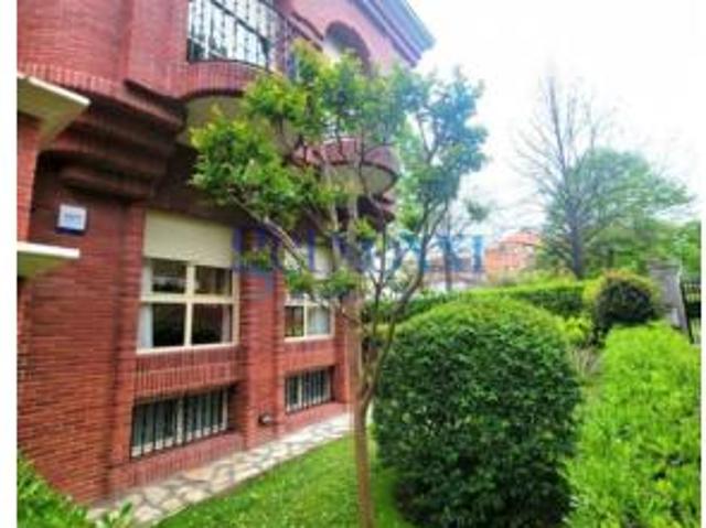 Chalet en venta en Romo, Getxo