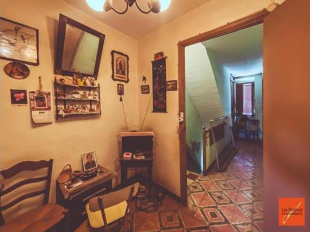 Villa en venta en Godall