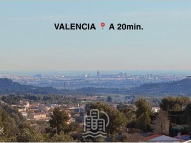 Chalet en venta en La Hoya de Buñol, Valencia