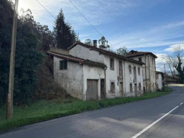 Chalet en venta en Grado, Asturias