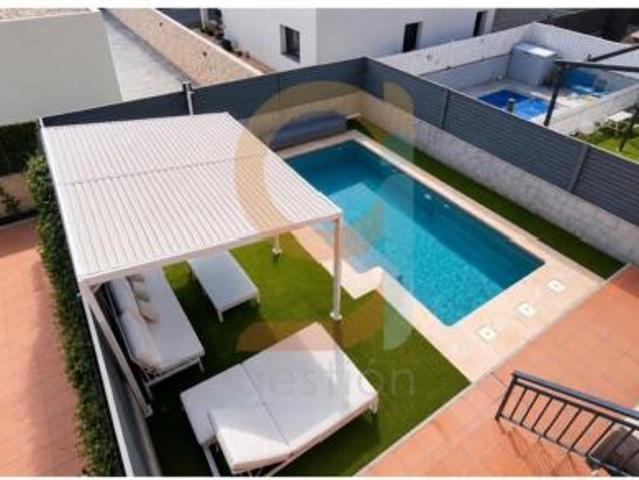 Chalet en venta en Griñón, Madrid