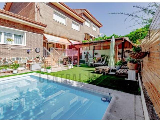 Chalet en venta en Los Valles, Guadalajara