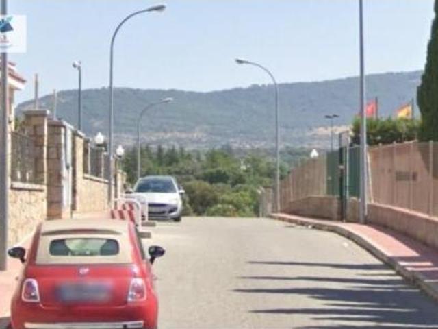 Chalet en venta en Guadarrama, Madrid
