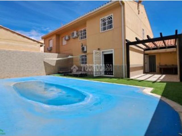 Villa en venta en Horcajo De Santiago