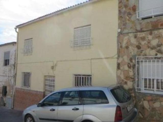 Chalet en venta en Huelma, Andalucía