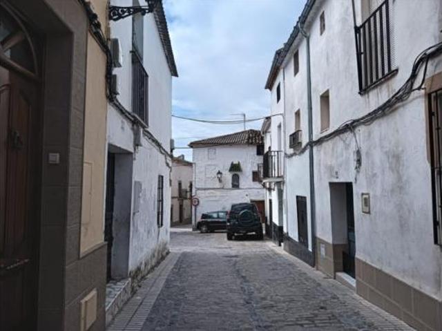 Chalet en venta en Ibros, Andalucía