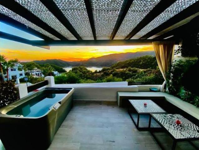 Chalet en venta en Sierra de las Nieves, Andalucía