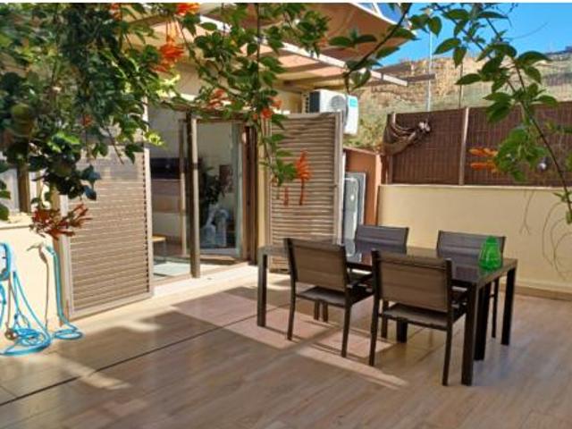 Villa en venta en Jun, La Isla
