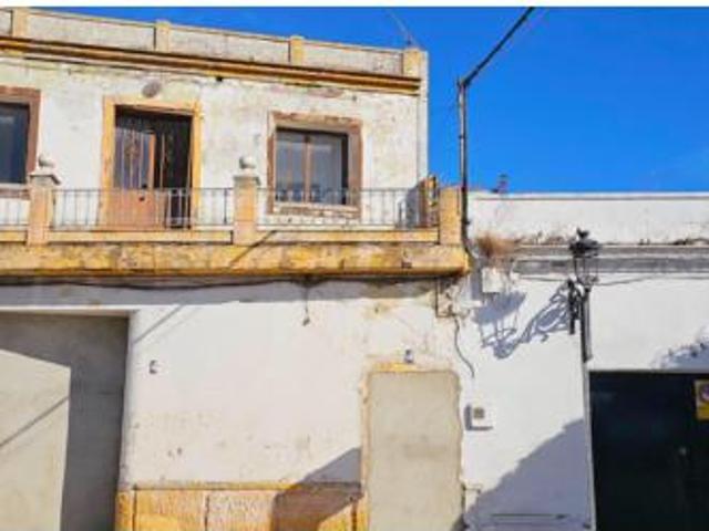 Chalet en venta en La Algaba, Andalucía