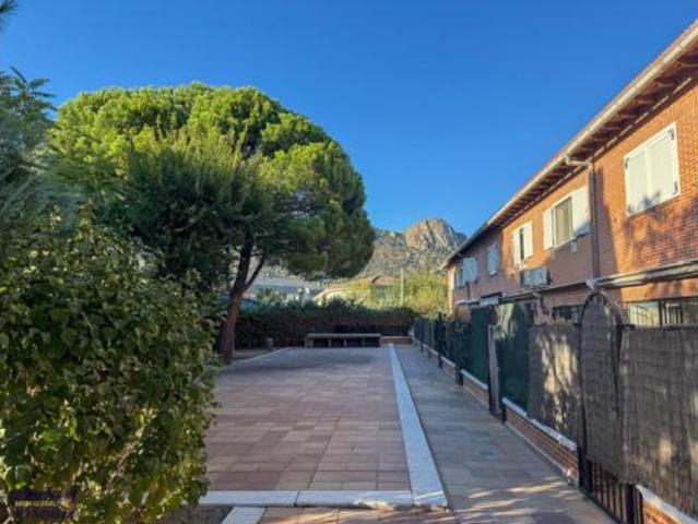 Chalet en venta en La Cabrera, Madrid