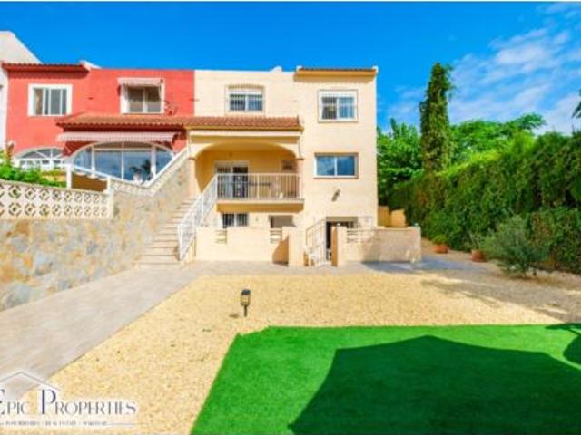 Chalet en venta en Nucia Park, la Marina Baixa