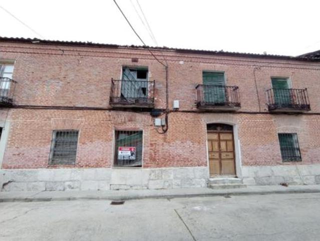 Villa en venta en La Pedraja De Portillo
