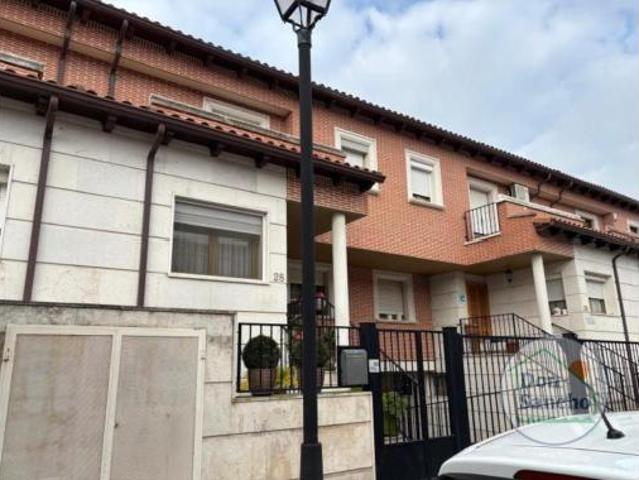 Chalet en venta en Laguna De Duero, Castilla y León