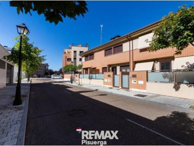 Chalet en venta en Laguna De Duero, Castilla y León