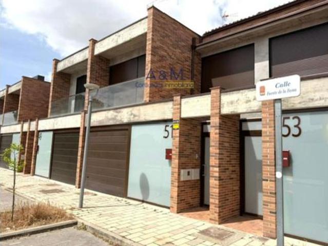 Chalet en venta en Laguna De Duero, Castilla y León