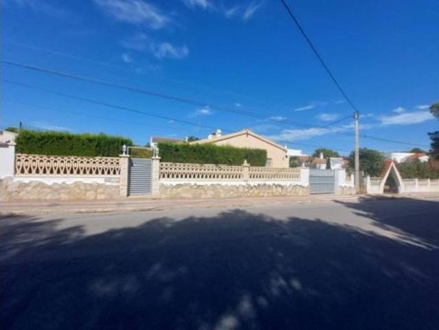 Chalet en venta en les Tres Cales, l'Ametlla de Mar