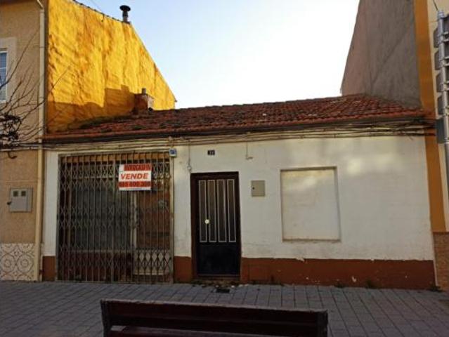 Chalet en venta en Las Pedroñeras, Castilla-La Mancha