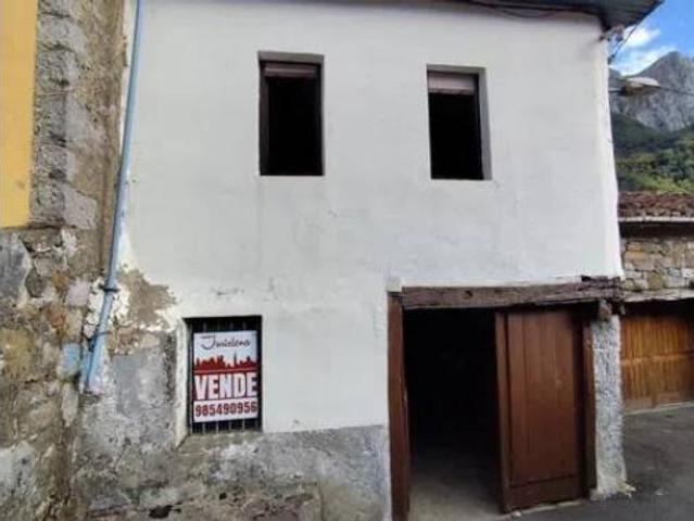 Chalet en venta en Lena, Asturias