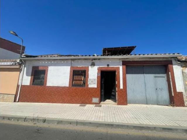 Chalet en venta en Linares, Andalucía