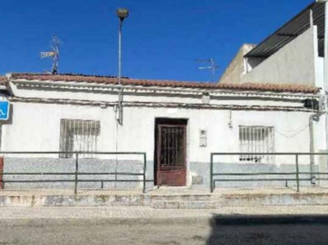 Chalet en venta en Linares, Andalucía