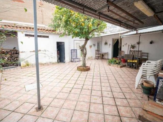 Chalet en venta en Linares, Andalucía